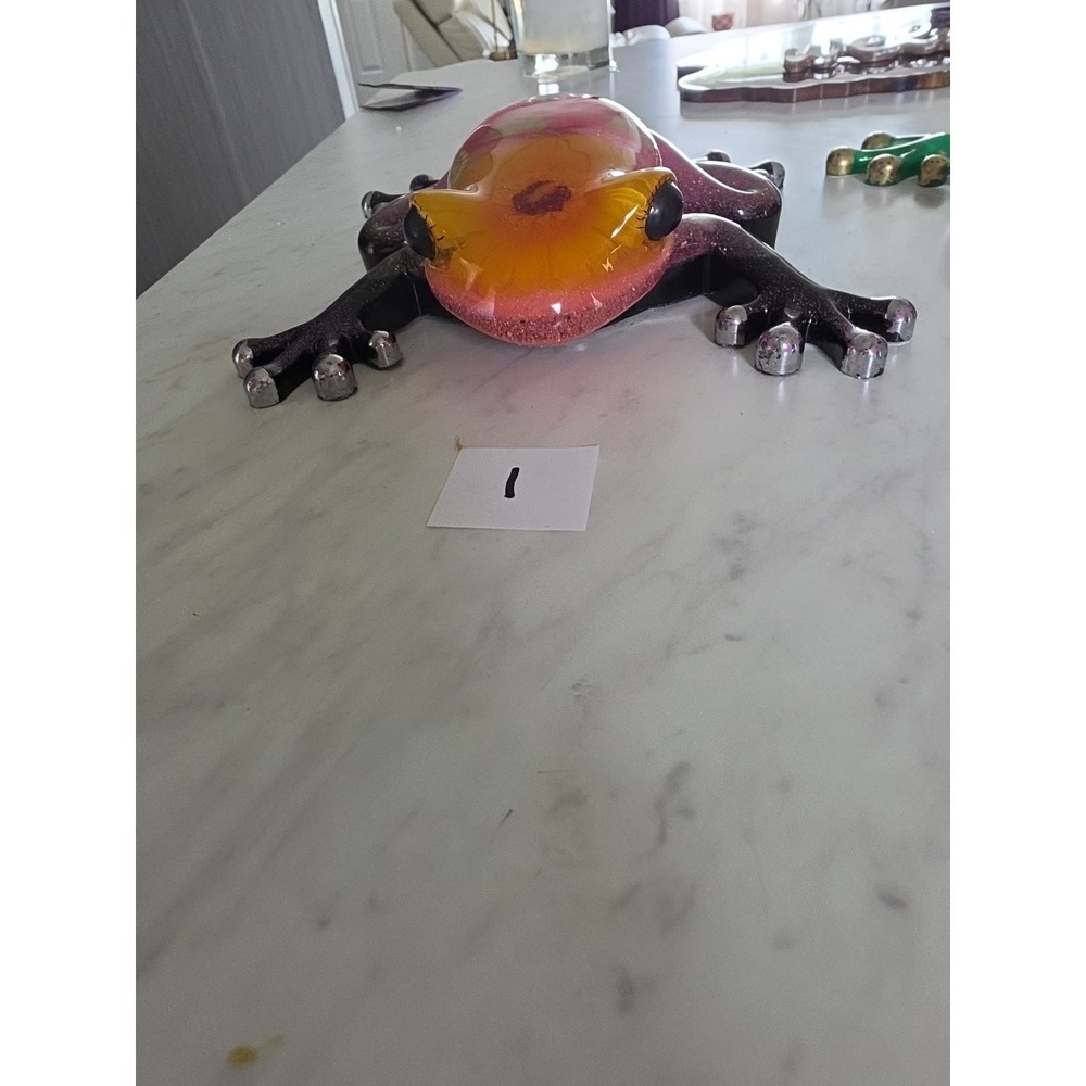 Large Handmade Resin Decorative Frog - Picture 2 of 13